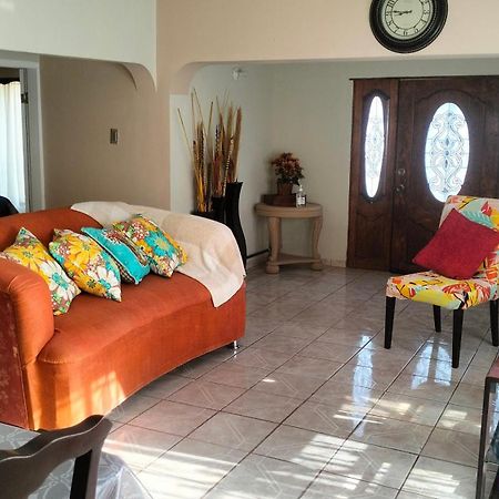 Geranios Villa Ciudad Juarez Luaran gambar