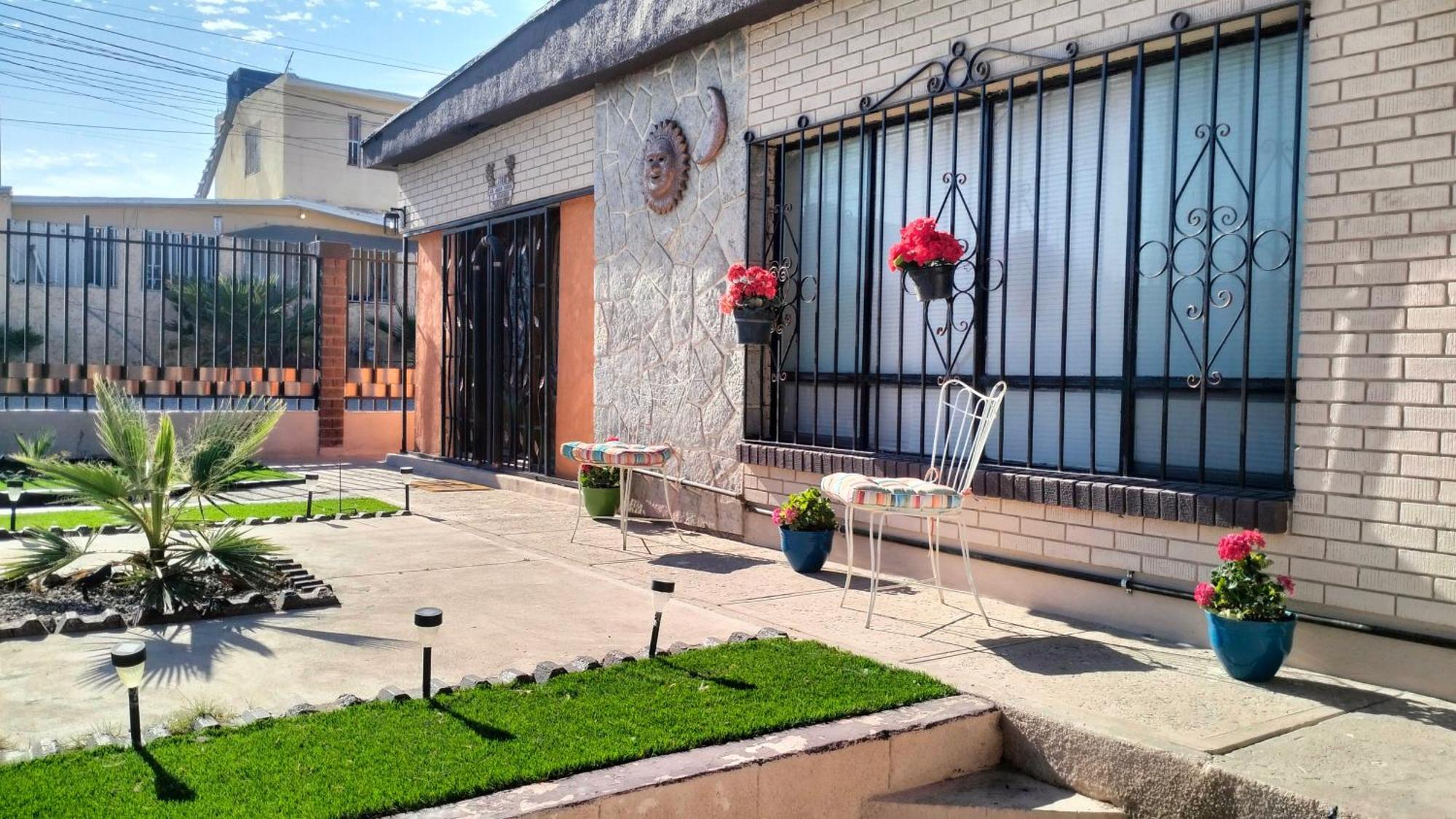 Geranios Villa Ciudad Juarez Luaran gambar